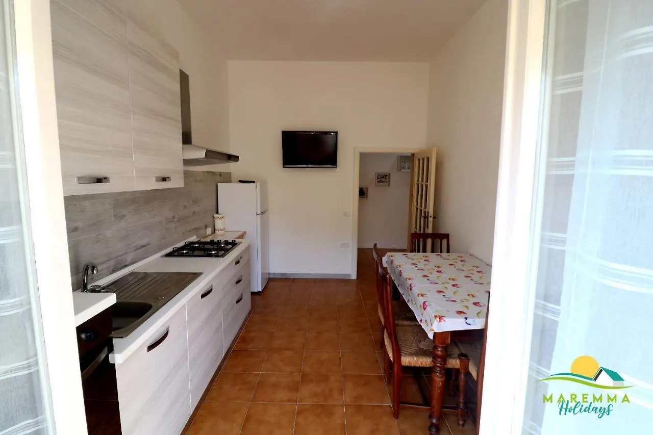Maremma Holidays; Zona Nuova Apartament Follonica