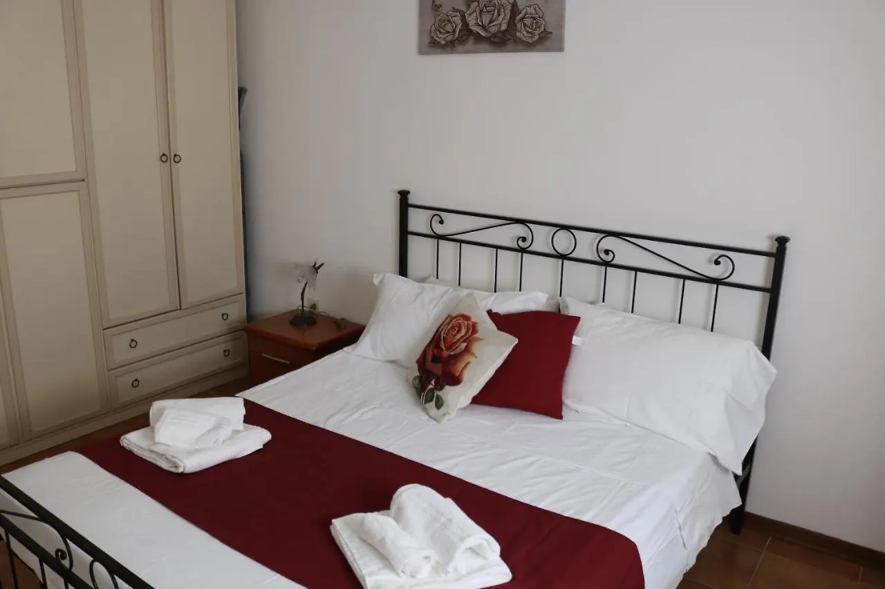 Maremma Holidays; Zona Nuova Apartament Follonica Apartment